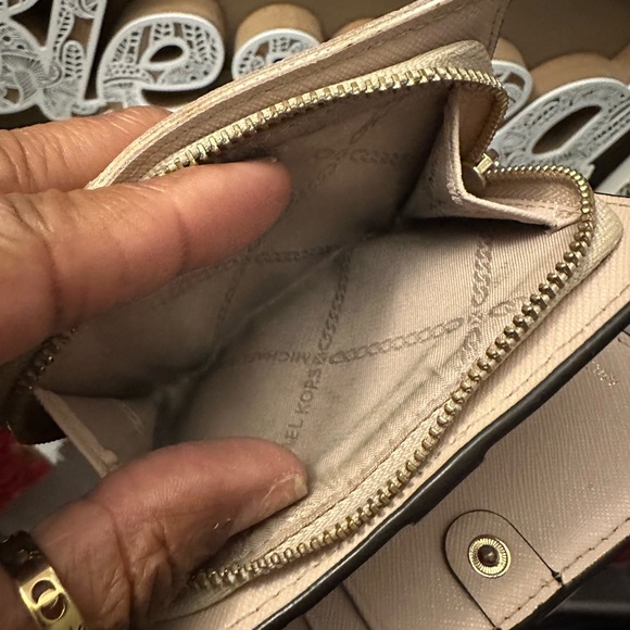 Like New Michael Kors Small Wallet - Picture 7 of 11